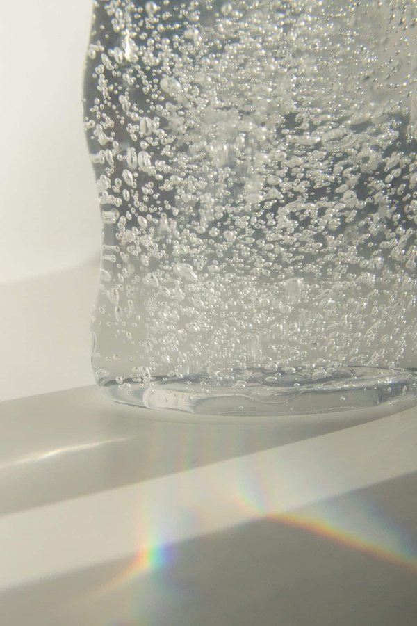 Les raisons pour les entreprises d'opter pour une fontaine à eau gazeuse