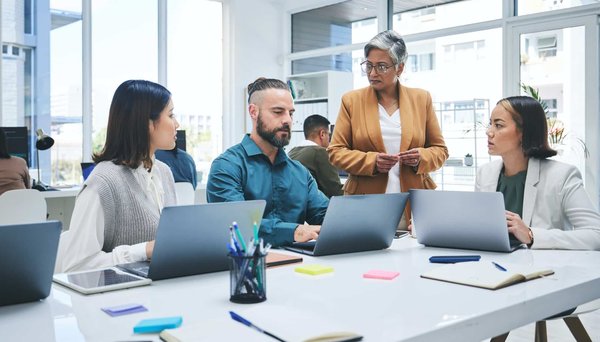 Pourquoi une agence web pour la gestion de votre campagne AdWords ?
